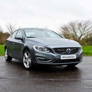 Photo 3/4 avant Volvo S60 D3 Xenium (2015) – 2.0 l diesel 150 ch