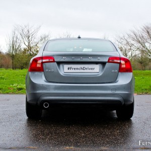 Photo face arrière Volvo S60 D3 Xenium (2015) – 2.0 l diesel 15