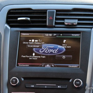 Système multimédia SYNC 2 – Ford TechDay (Décembre 2015)