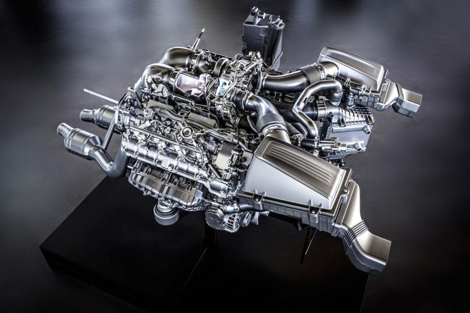 Moteur Mercedes AMG V8 4.0 litres bi-turbo