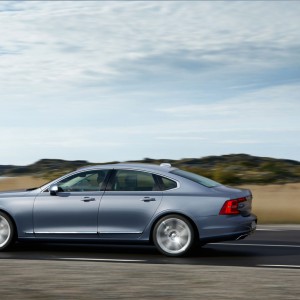 Photo officielle nouvelle Volvo S90 (2015)