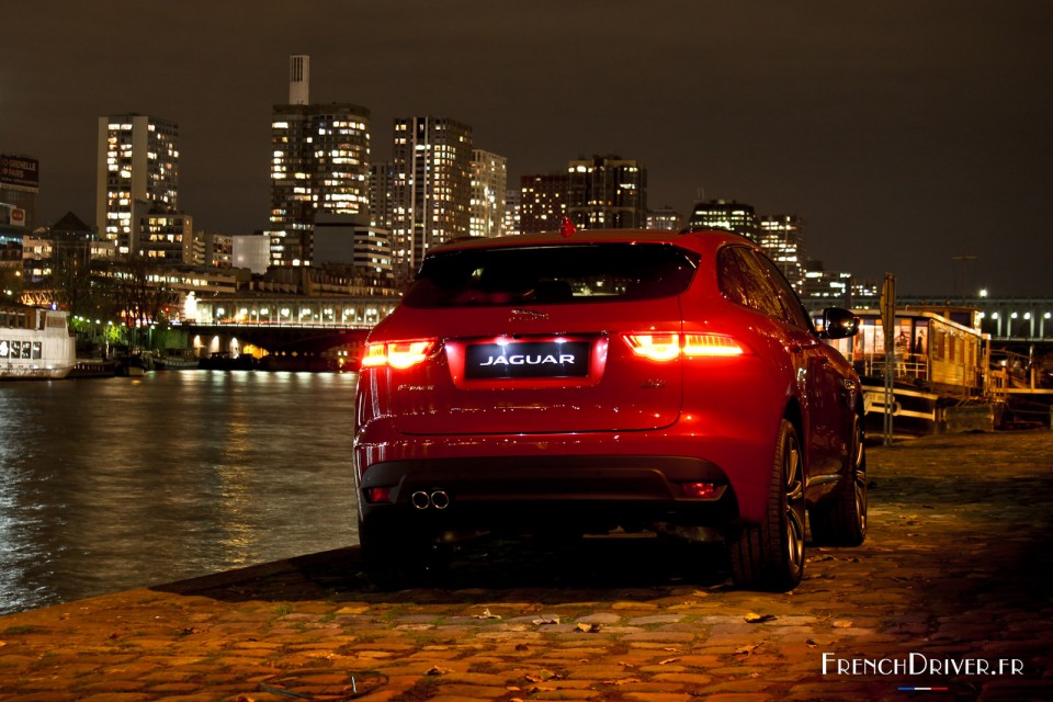 Photo Jaguar F-Pace (2016)