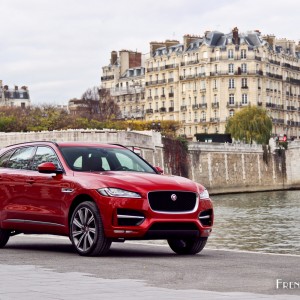 Photo Jaguar F-Pace R-Sport (2016)