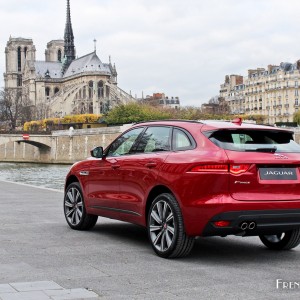 Photo Jaguar F-Pace R-Sport (2016)