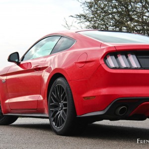 Photo essai Ford Mustang Fastback (2015)