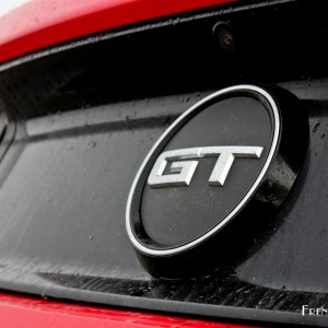 Photo sigle GT Ford Mustang GT V8 Fastback (2015)
