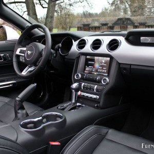 Photo intérieur Ford Mustang (2015)