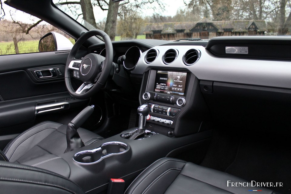 Photo intérieur Ford Mustang (2015)