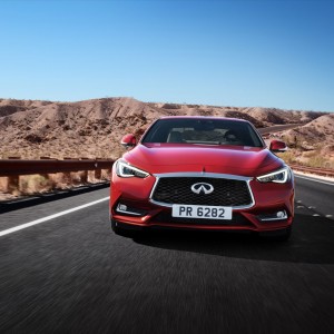 Photo officielle nouvelle Infiniti Q60 (2016)