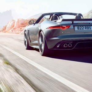 Photo officielle Jaguar F-Type SVR Convertible (2016)