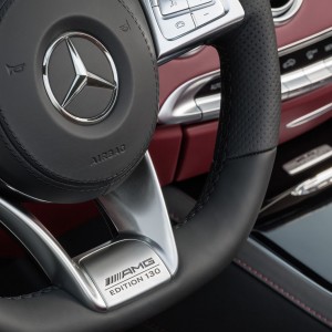 Photo détail volant Mercedes AMG S 63 Cabrio Edition 130 (2016)