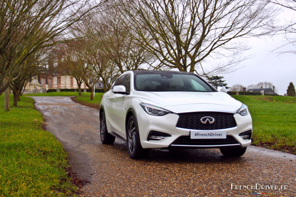 Photo essai nouvelle Infiniti Q30 (2016)