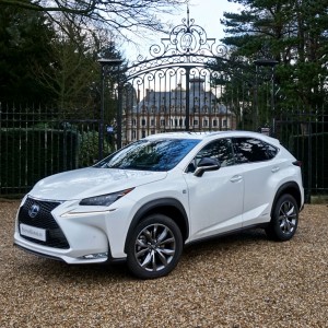 Photo 3/4 avant Lexus NX 300h (2016)