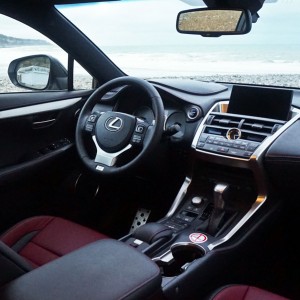 Photo intérieur Lexus NX 300h (2016)