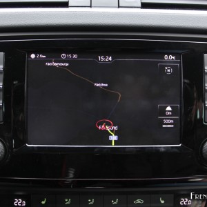 Photo navigation écran tactile Skoda Octavia RS (2016)