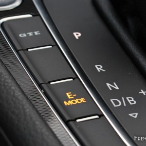 Photo bouton E-Mode Volkswagen Golf GTE (2016)