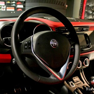 Photo volant Alfa Romeo Giulietta restylée (2016)