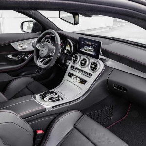 Photo officielle intérieur cuir Mercedes-AMG C43 Coupé (2016)