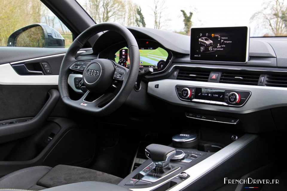 Photo cockpit nouvelle Audi A4 (2016)