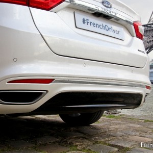 Photo canule d’échappement Ford Mondeo Vignale Hybrid (2016)