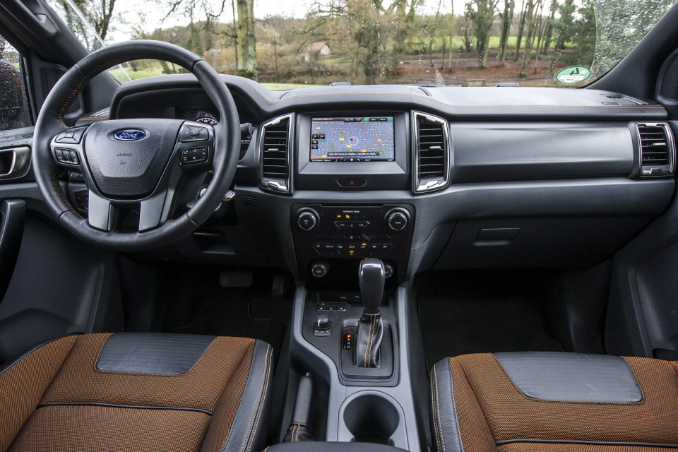 Photo intérieur Ford Ranger III restylé (2016)