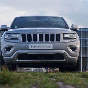 Photo face avant Jeep Grand Cherokee (2016)