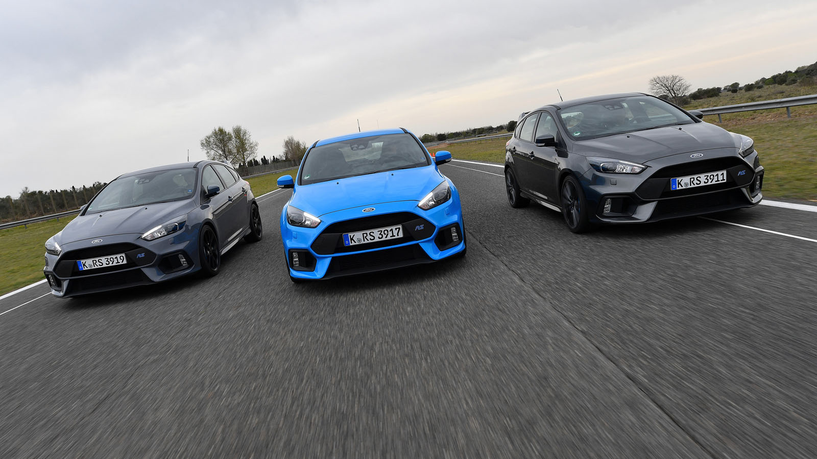 Essai de la Ford Focus RS : la nouvelle compacte sportive de ...