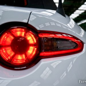 Photo feu arrière Mazda MX-5 (2016)