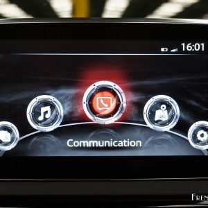 Photo écran tactile MZD Connect Mazda MX-5 (2016)