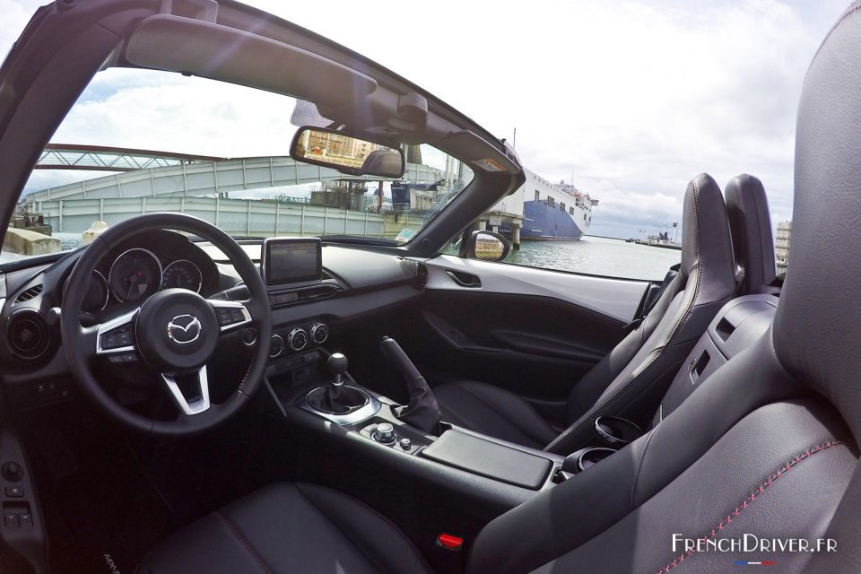 Photo intérieur Mazda MX-5 (2016)
