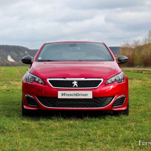 Photo face avant Peugeot 308 GTi by Peugeot Sport (2015)