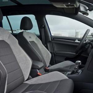 Photo intérieur Volkswagen Golf R SW (2016)