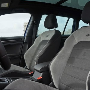 Photo sièges avant Volkswagen Golf R SW (2016)