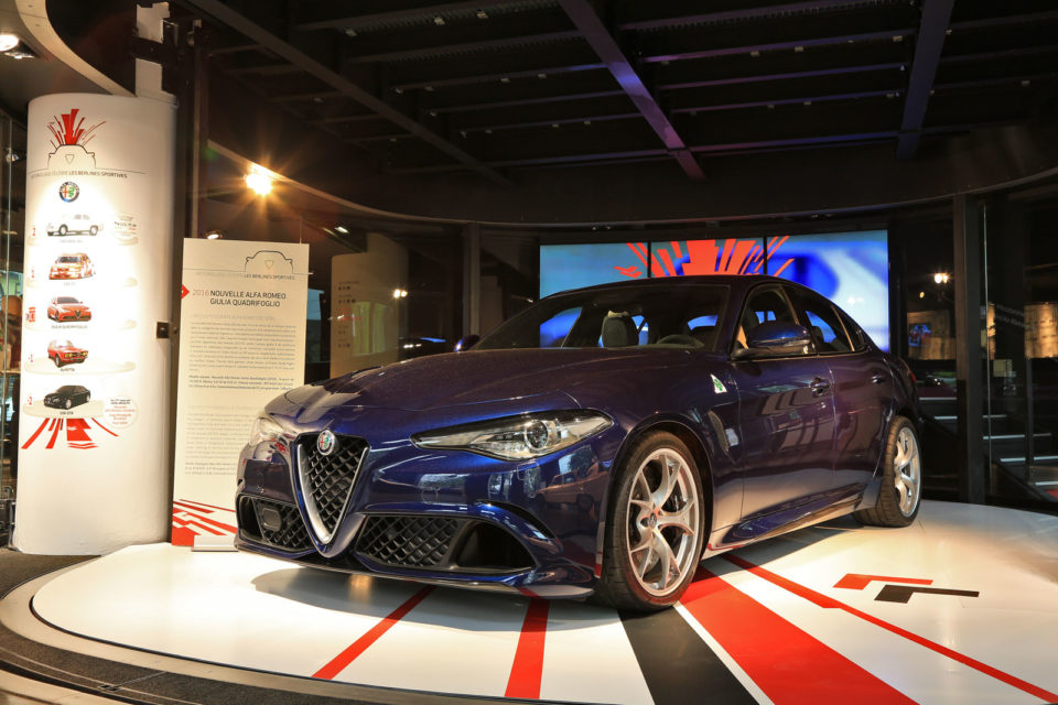 Photo Alfa Romeo Giulia (2016) - MotorVillage Paris (Avril 2016)