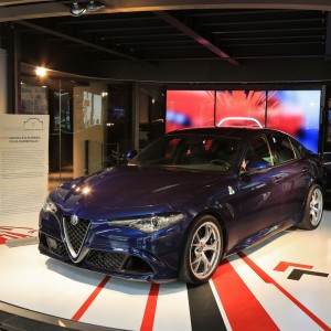 Photo Alfa Romeo Giulia (2016) – MotorVillage Paris (Avril 2016)