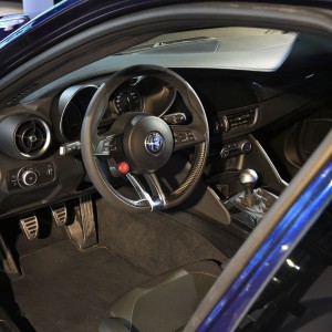 Photo intérieur Alfa Romeo Giulia (2016) – MotorVillage Paris (