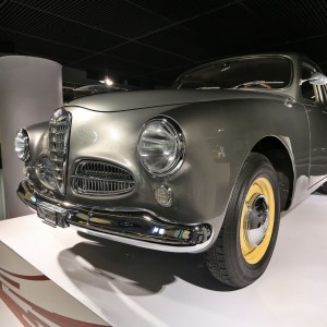 Photo Alfa Romeo 1900 Berlina (1950) – MotorVillage Paris (Avril