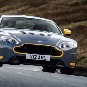 Photo officielle Aston Martin V12 Vantage S (2016)