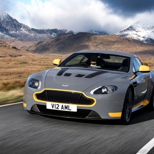 Photo officielle Aston Martin V12 Vantage S (2016)