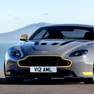 Photo officielle Aston Martin V12 Vantage S (2016)