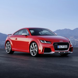 Photo officielle 3/4 avant Audi TT RS Coupé (2016)