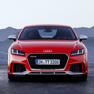 Photo officielle face avant Audi TT RS Coupé (2016)