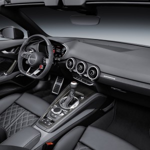 Photo officielle intérieur cuir Audi TT RS (2016)