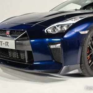 Photo bouclier avant nouvelle Nissan GT-R (2016)