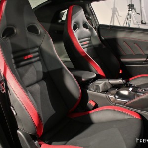 Photo sièges baquet cuir nouvelle Nissan GT-R (2016)