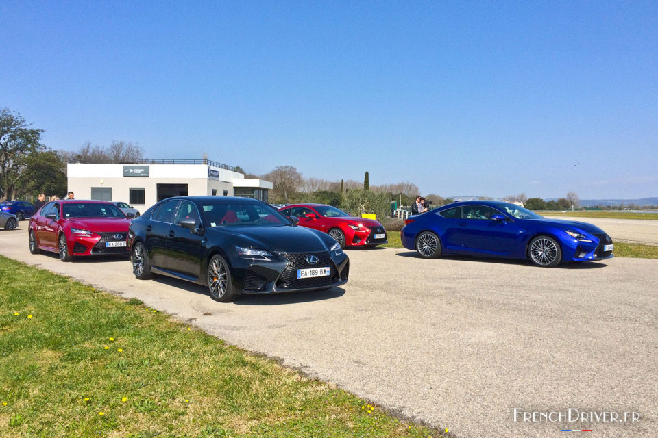 Photo essai gamme Lexus F sur circuit (2016)