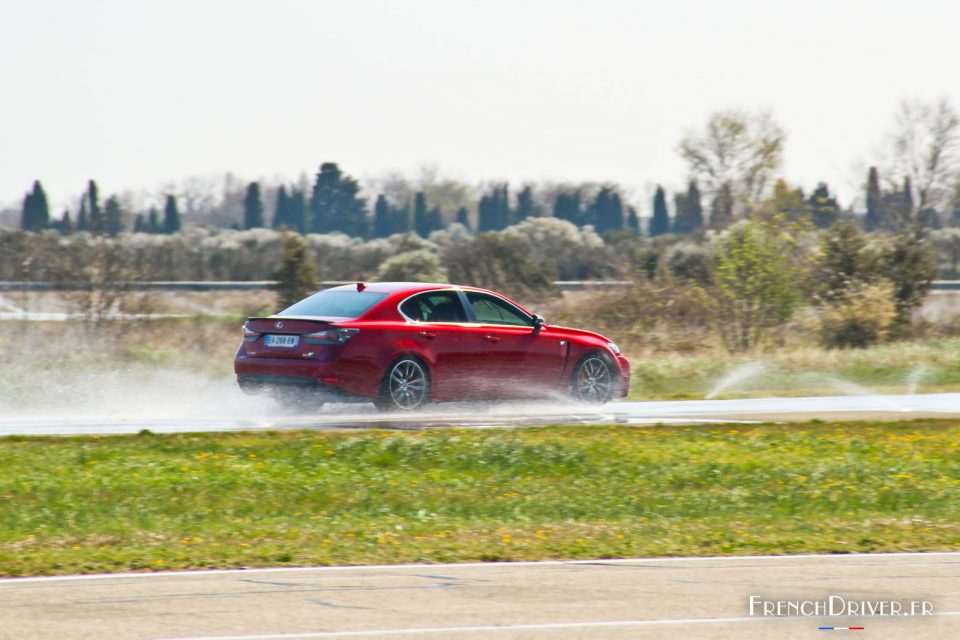 Photo essai Lexus GS F sur circuit (2016)