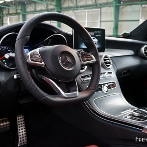 Photo volant cuir Mercedes Classe C Coupé (2016)