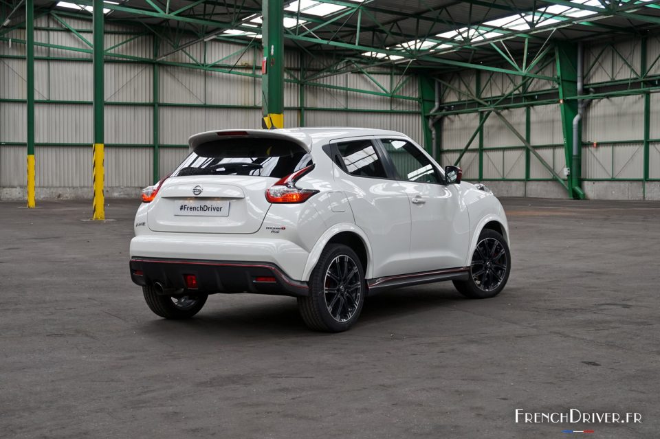 Photo 3/4 arrière Nissan Juke Nismo RS (2016)