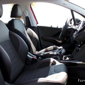 Photo sièges GT Line Peugeot 2008 restylée (2016)